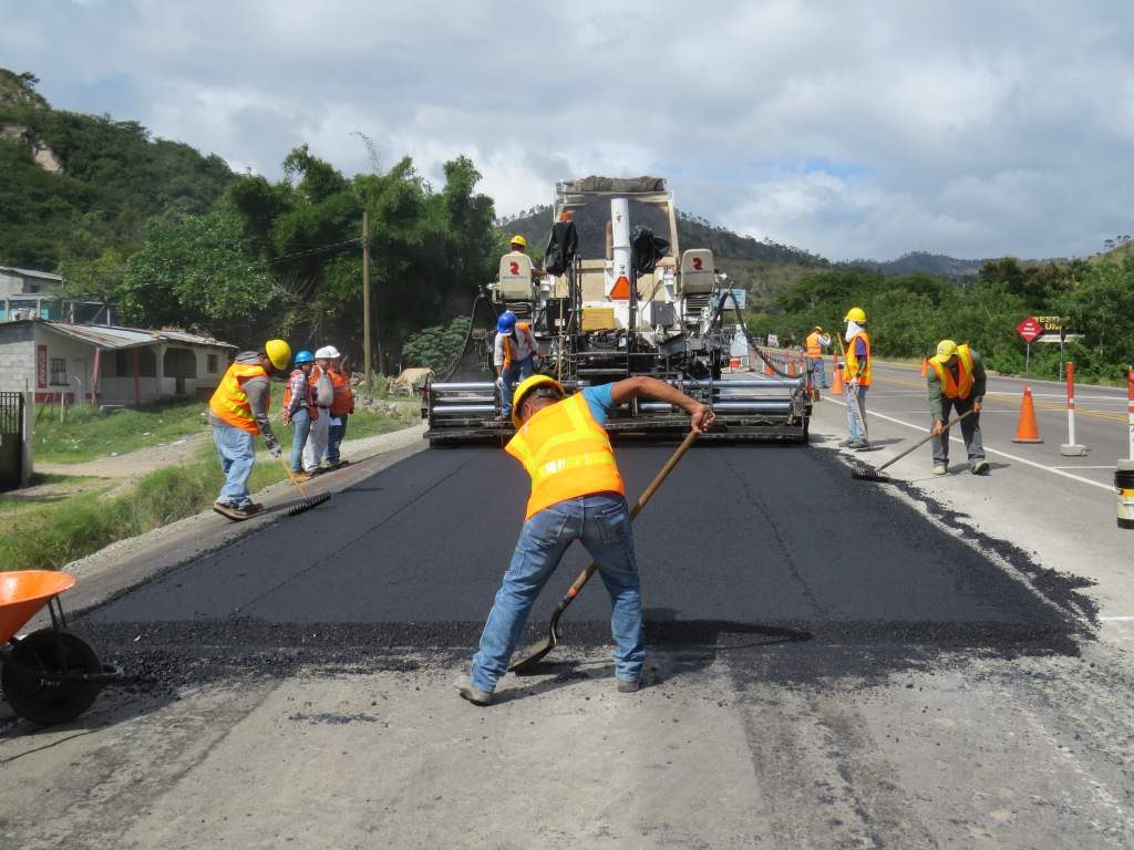 Gobierno Federal destinará 53 mil millones de pesos en 2025 para fortalecer la infraestructura carretera